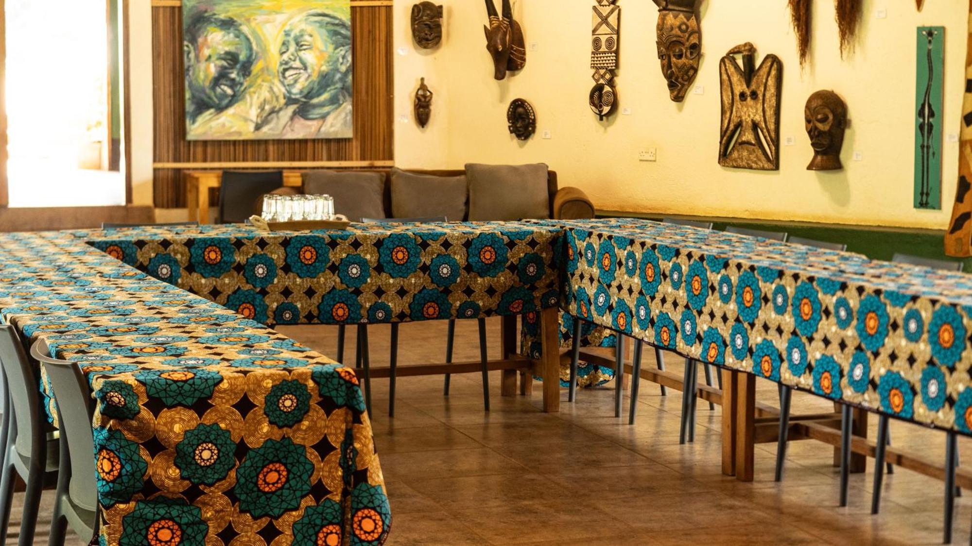 Viavia Entebbe Hotel Екстериор снимка