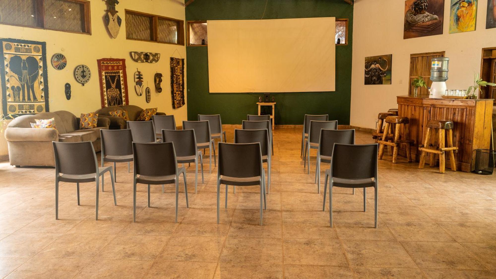 Viavia Entebbe Hotel Екстериор снимка